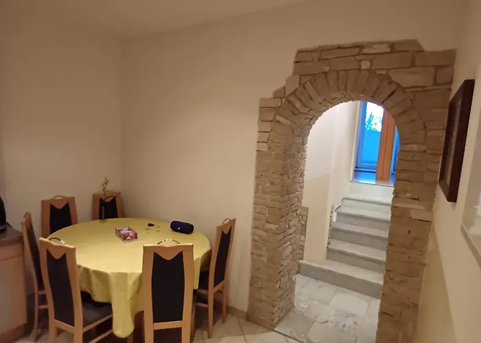 Maria Lussi 6 Appartement *