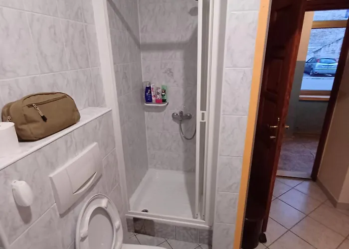 Maria Lussi 6 * Pula