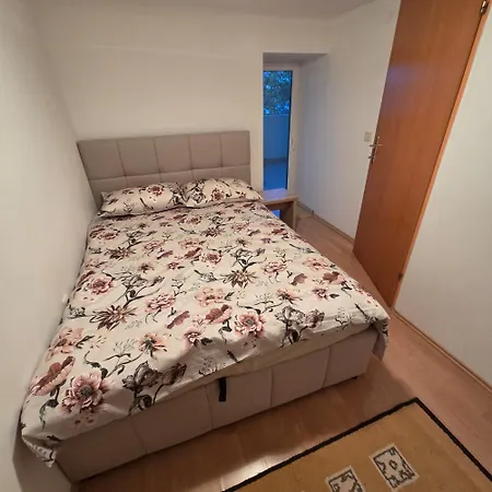 Maria Lussi 6 Apartmán *